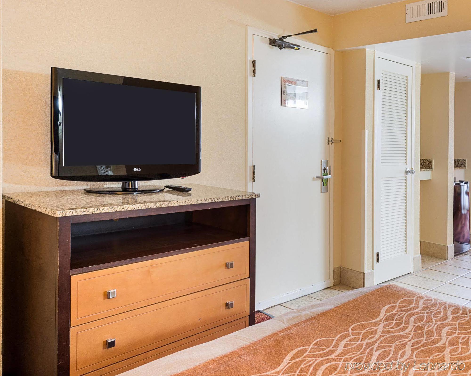 Coastal Hotel & Suites Virginia Beach - Oceanfront Εξωτερικό φωτογραφία
