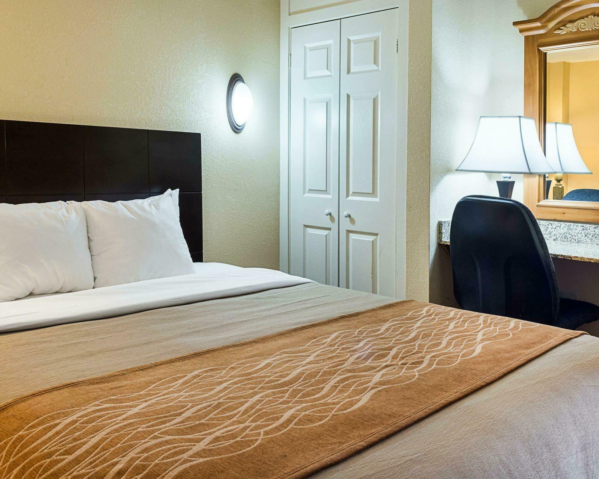 Coastal Hotel & Suites Virginia Beach - Oceanfront Εξωτερικό φωτογραφία